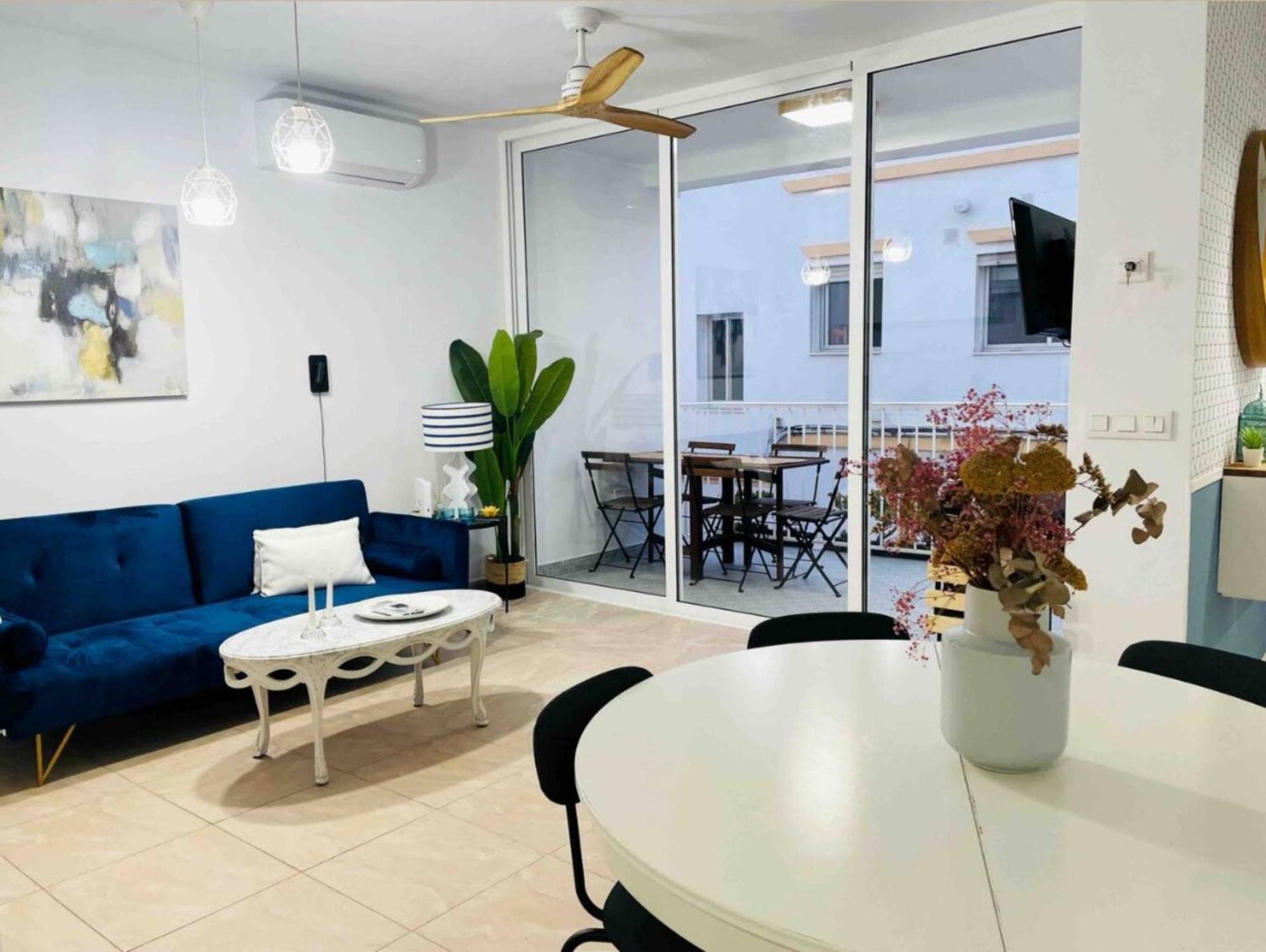 Apartamentos Alazul Jrj Кониль-де-ла-Фронтера Экстерьер фото